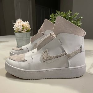 Nike vandalized xl white/ orange and blue high top